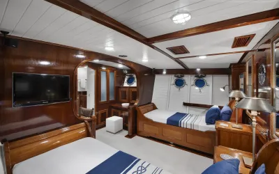Luxury Yacht Istanbul: Private Cruise Guide