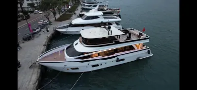Event Yacht 8