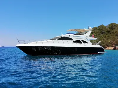 Yacht-30