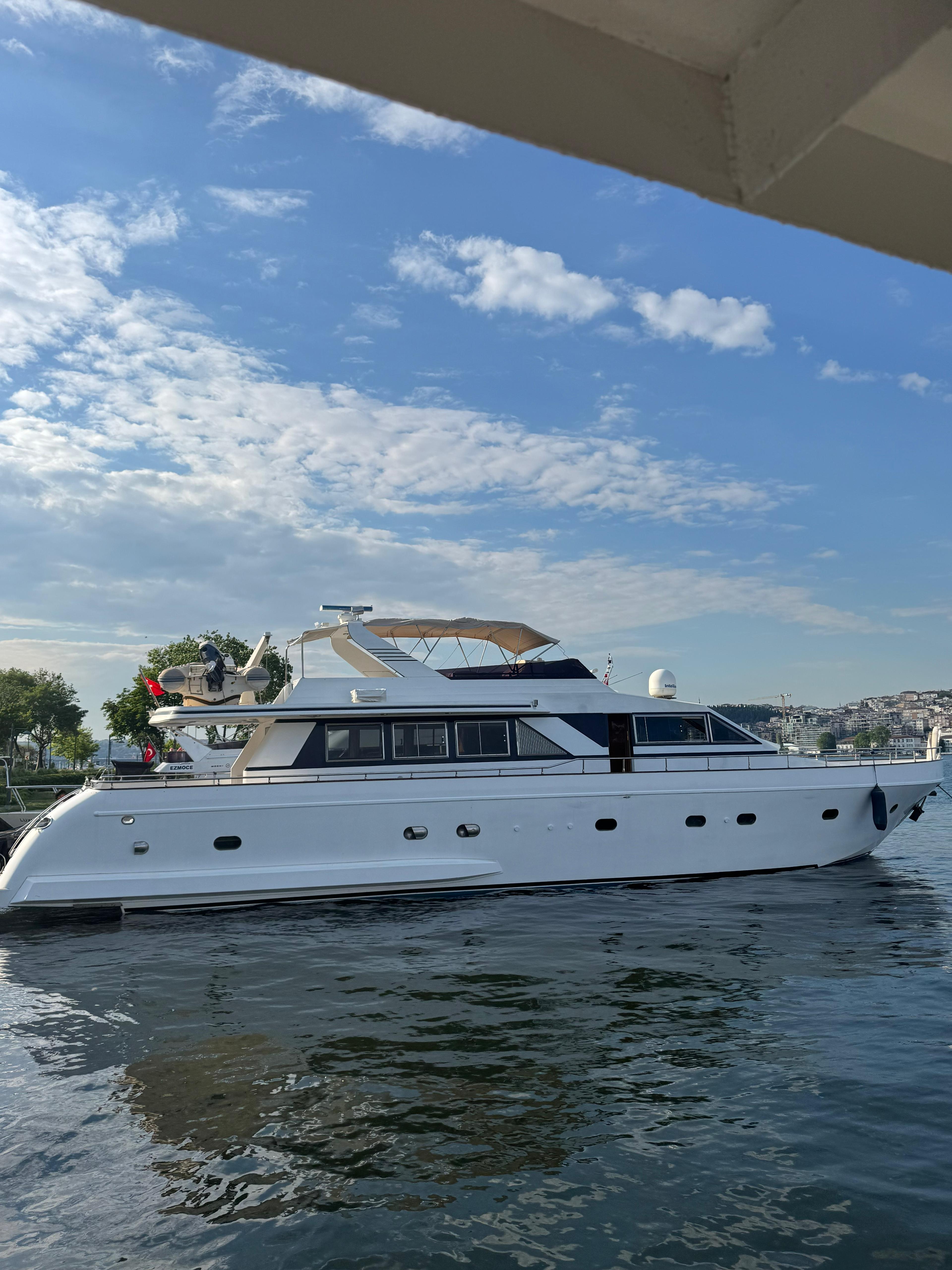 N-Yacht 2